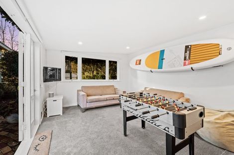 Photo of property in 21 Clarence Road, Northcote Point, Auckland, 0627