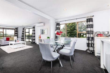 Photo of property in 13 Chrome Place, Henderson, Auckland, 0612