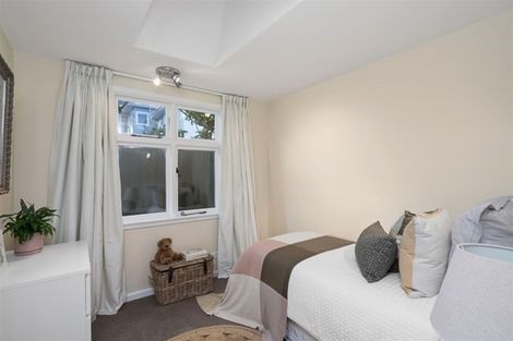 Photo of property in 148 Hackthorne Road, Cashmere, Christchurch, 8022