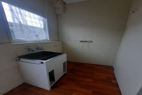 Photo of property in 1/163 View Road, Sunnyvale, Auckland, 0612