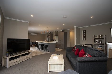 Photo of property in 22 Neil Street, Paeroa, 3600