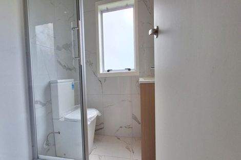 Photo of property in 64 Mcfadzean Drive, Blockhouse Bay, Auckland, 0600