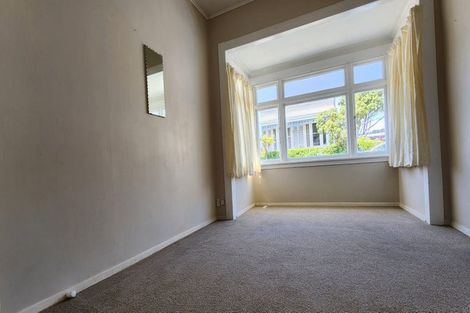 Photo of property in 354 Adelaide Road, Newtown, Wellington, 6021