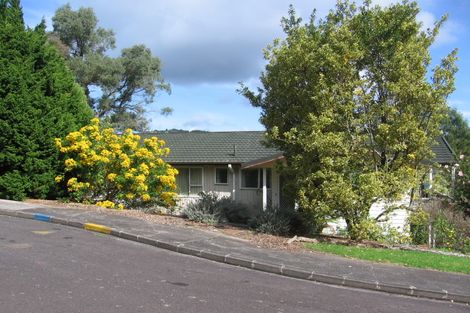 Photo of property in 13 Scotstoun Place, Glen Eden, Auckland, 0602