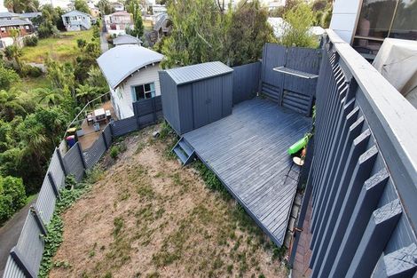 Photo of property in 1/57 Aeroview Drive, Beach Haven, Auckland, 0626