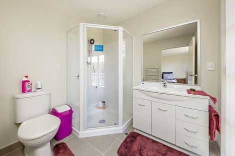 Photo of property in 55 Phar Lap Crescent, Takanini, 2112