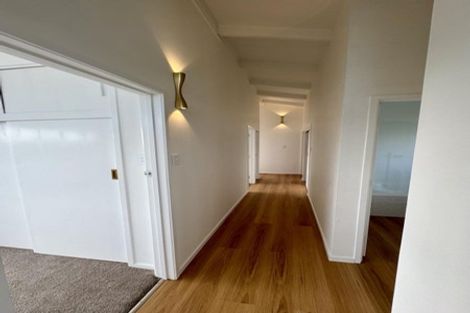 Photo of property in 3 Hartley Terrace, Massey, Auckland, 0614