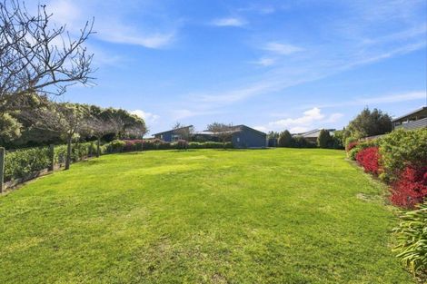 Photo of property in 9 Willowside Place, Amberley, 7410