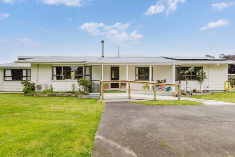 Photo of property in 11 Huxley Street, Pahiatua, 4910