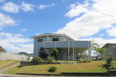 Photo of property in 30 Hillview Road, Waihi Beach, 3611
