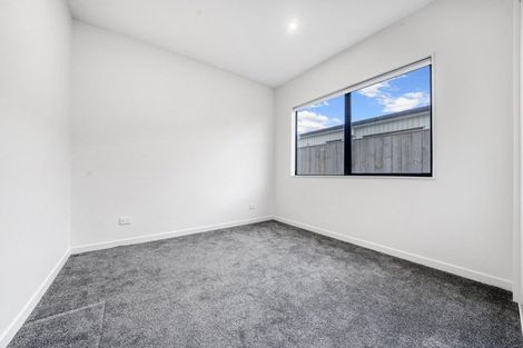 Photo of property in 79 Clarks Beach Road, Clarks Beach, 2122