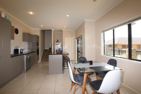 Photo of property in 80 Skip Lane, East Tamaki, Auckland, 2013