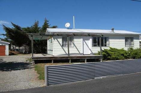 Photo of property in 2 Hopkins Road, Twizel, 7901