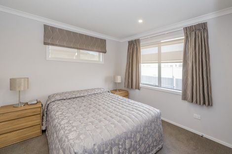 Photo of property in 13 Saint Vincent Way, Waikanae, 5036