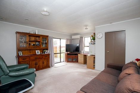 Photo of property in 22 Mahana Road, Ngatea, 3503