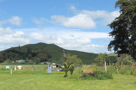 Photo of property in 36 Main Road, Tolaga Bay, 4077