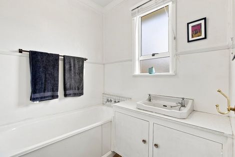 Photo of property in 75 Mill Road, Lower Vogeltown, New Plymouth, 4310