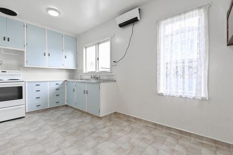 Photo of property in 1/403 Sylvan Road, Parkvale, Hastings, 4122