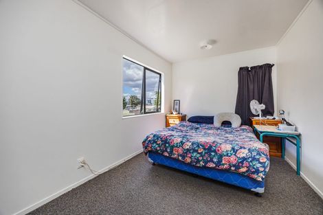 Photo of property in 18 Solveig Place, Randwick Park, Auckland, 2105