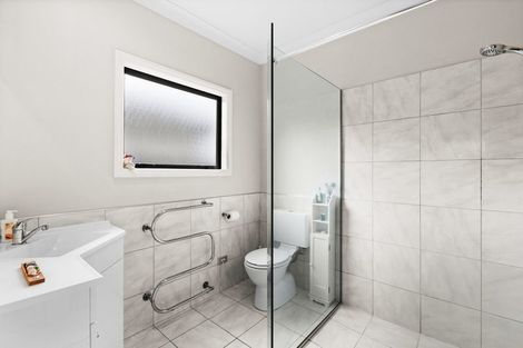 Photo of property in 1 Pinotage Drive, Greenmeadows, Napier, 4112