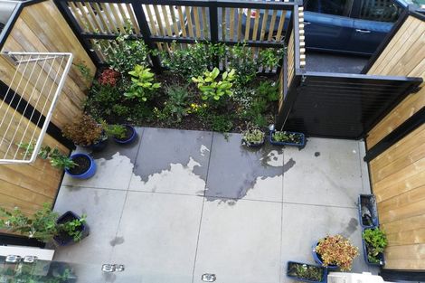 Photo of property in 9/28 Fitzherbert Road, Wainuiomata, Lower Hutt, 5014