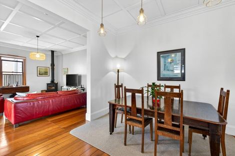 Photo of property in 76 Vigor Brown Street, Napier South, Napier, 4110