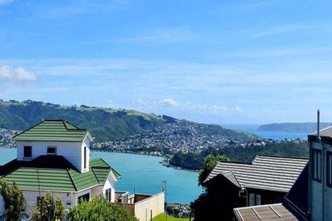 Photo of property in 16 Coventry Close, Ascot Park, Porirua, 5024