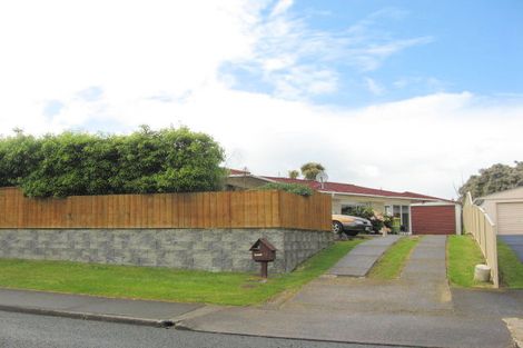 Photo of property in 24 Tatariki Street, Rosehill, Papakura, 2113