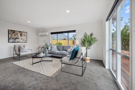 Photo of property in 29c Heta Road, Highlands Park, New Plymouth, 4312