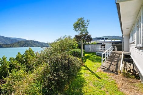 Photo of property in 94 Main Rd Havelock, Havelock, 7100