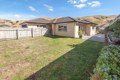 Photo of property in 89 Amesbury Drive, Churton Park, Wellington, 6037