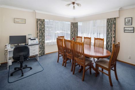 Photo of property in 52 Saint Johns Terrace, Tawa, Wellington, 5028