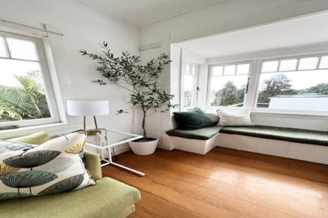 Photo of property in 2/24 West End Road, Herne Bay, Auckland, 1022