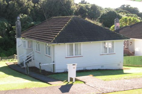 Photo of property in 12 Ngahue Crescent, Elsdon, Porirua, 5022