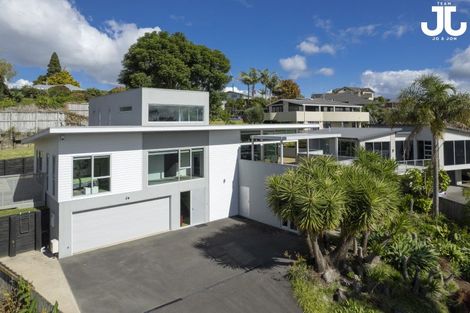 Photo of property in 49 Amberley Crescent, Bethlehem, Tauranga, 3110