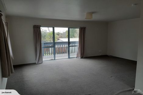 Photo of property in 43a Fairmount Road, Titirangi, Auckland, 0604