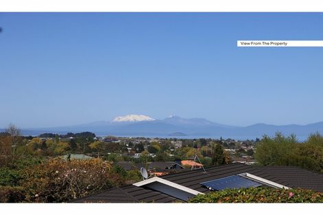 Photo of property in 2/77 Harvey Street, Waipahihi, Taupo, 3330