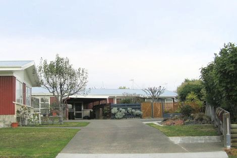 Photo of property in 17 Guildford Street, Tamatea, Napier, 4112
