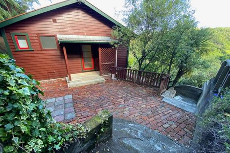 Photo of property in 39 Mount Pleasant Road, Aro Valley, Wellington, 6012