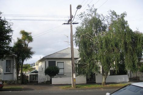 Photo of property in 13 Seccombes Road, Epsom, Auckland, 1023