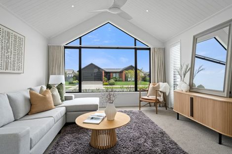 Photo of property in 28 Isobel Hodgson Drive, Cambridge, 3434