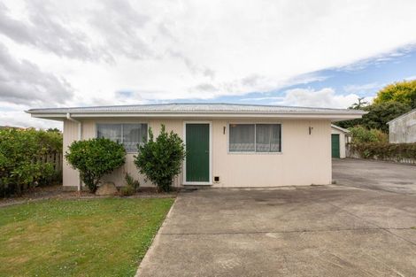 Photo of property in 22 Miller Street, Dannevirke, 4930