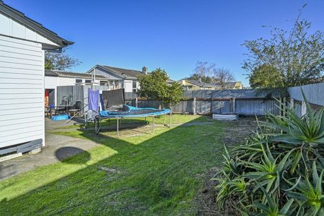 Photo of property in 800 Kiwi Street, Camberley, Hastings, 4120