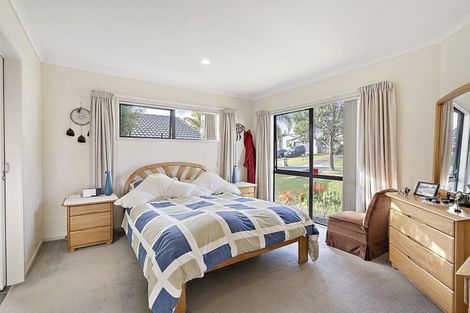 Photo of property in 22 Jelas Road, Red Beach, 0932