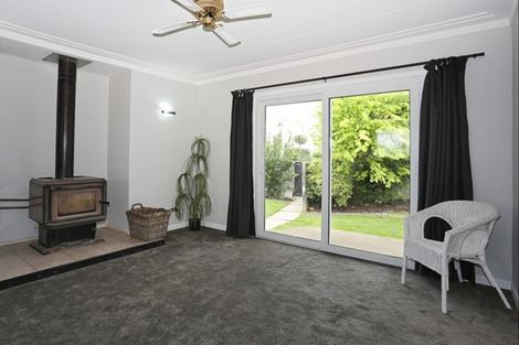 Photo of property in 1 Manapouri Street, Strathern, Invercargill, 9812