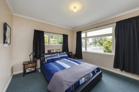 Photo of property in 27 Hardie Street, Hokowhitu, Palmerston North, 4410