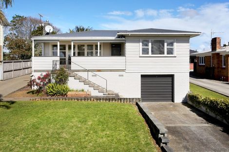Photo of property in 26 Lawrie Avenue, Pukekohe, 2120
