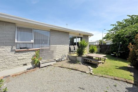 Photo of property in 1/26 Meon Street, Aranui, Christchurch, 8061