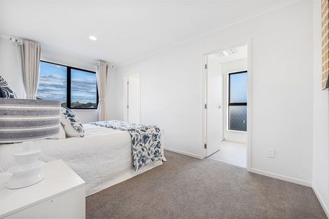 Photo of property in 62 Donegal Park Drive, Flat Bush, Auckland, 2019