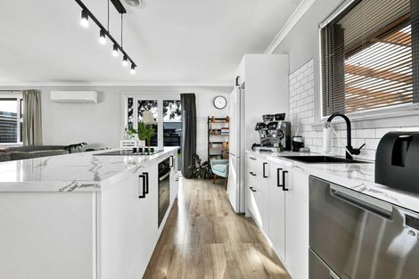 Photo of property in 22 Egmont Street, Hawera, 4610